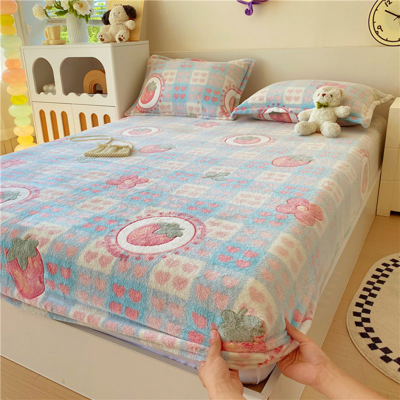 Soft Plush Cartoon-Themed Bedspread