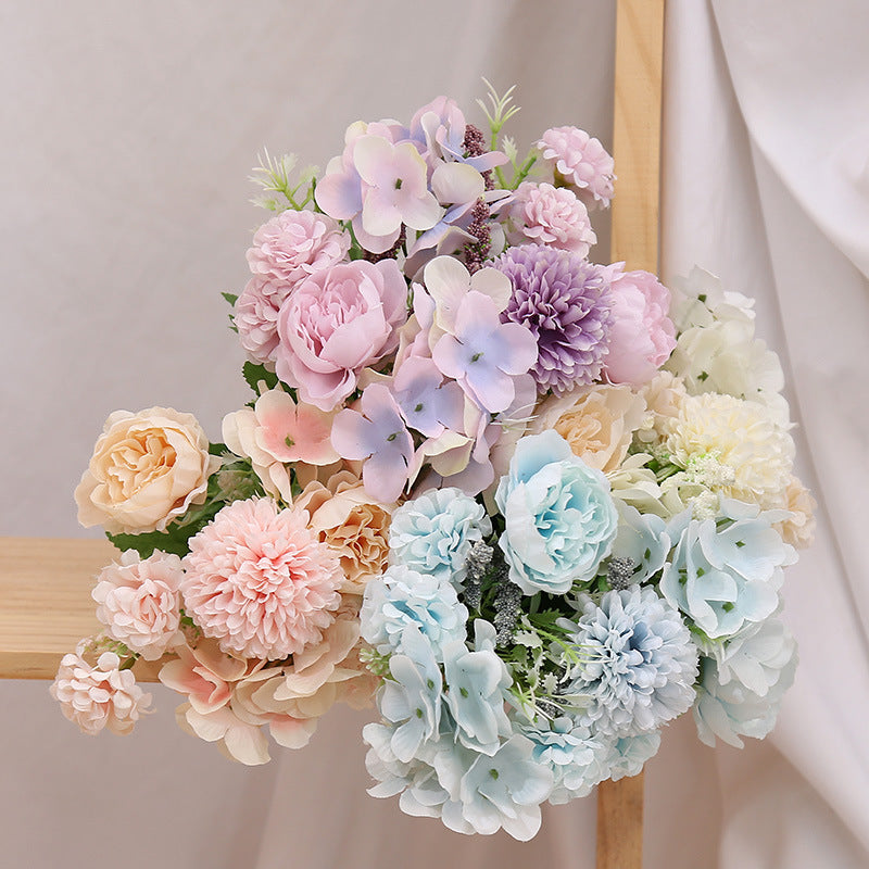 Decorative artificial flower bouquet