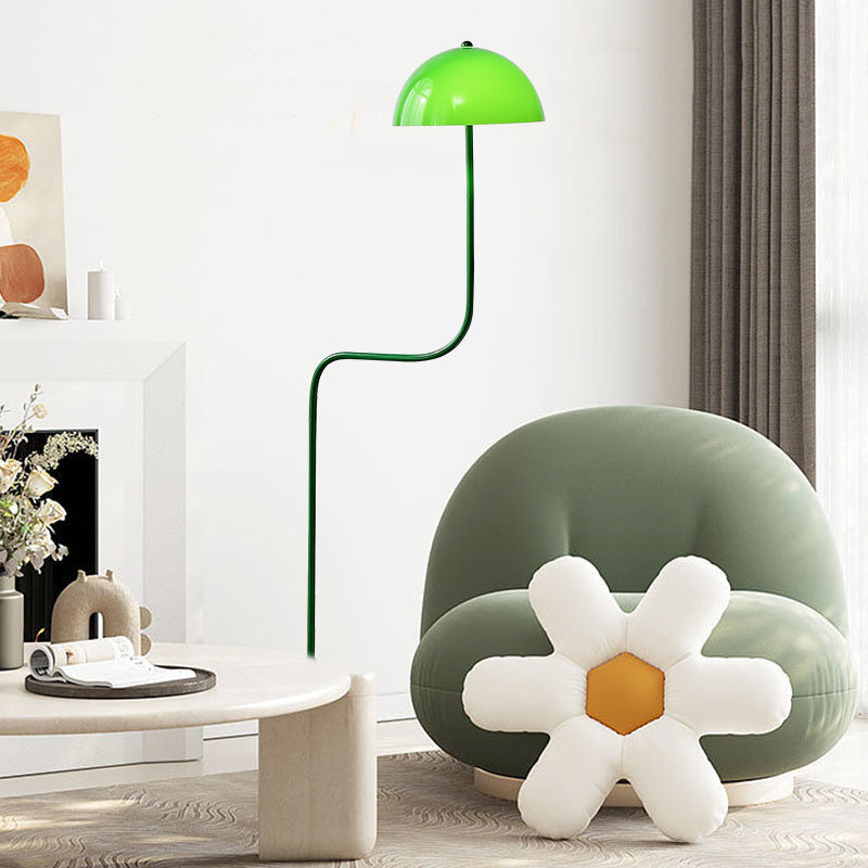 Curvy modern floor lamp