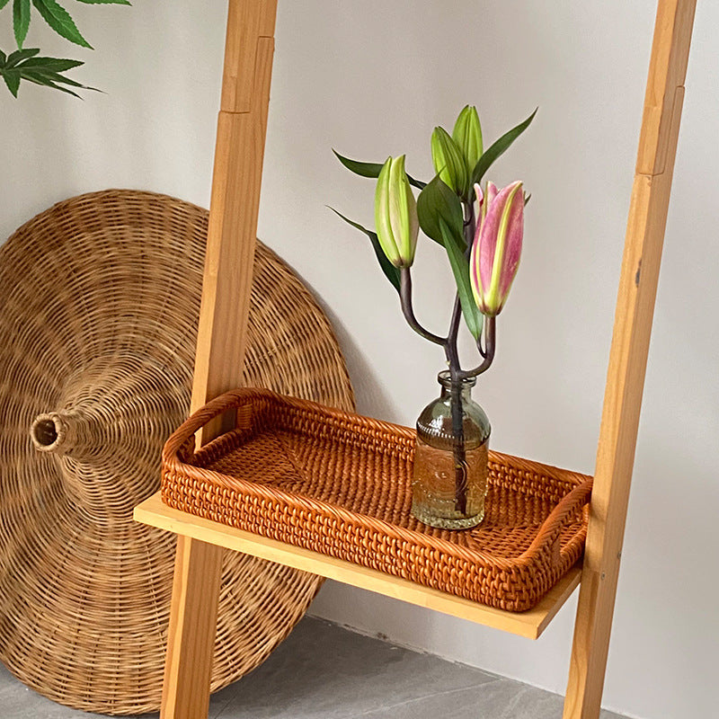 Serving tray