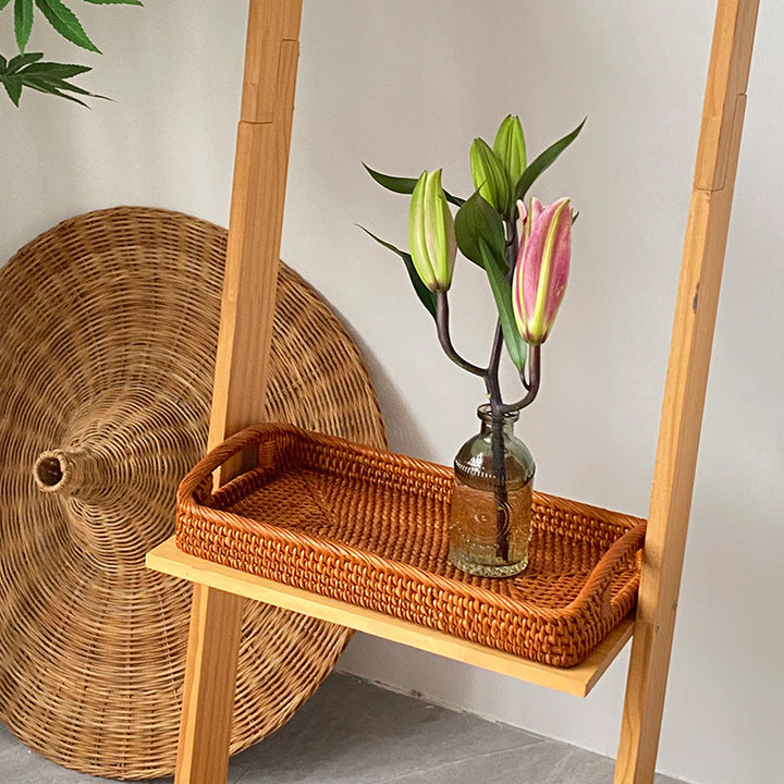 Serving tray
