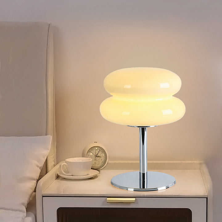 Decorative table lamp