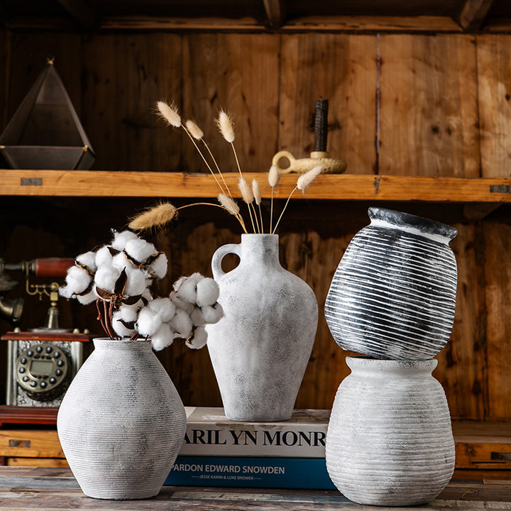 Decorative ceramic vase