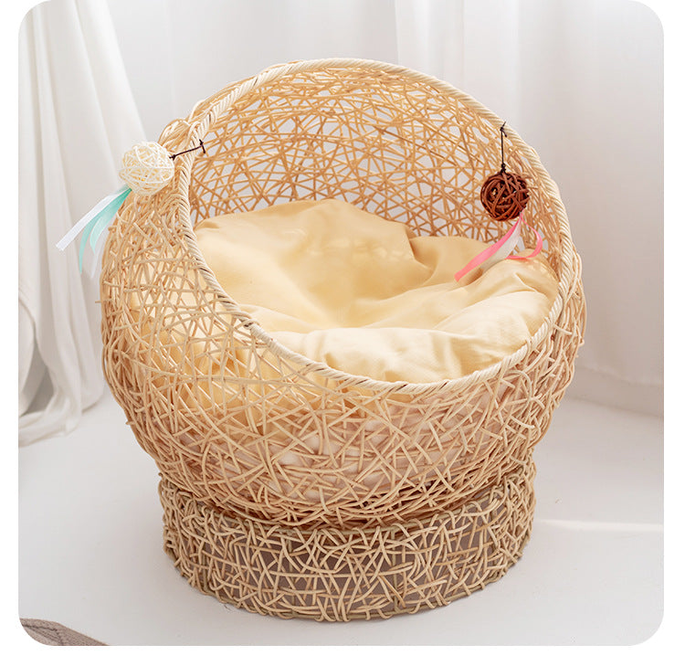 Natural fiber cat furniture