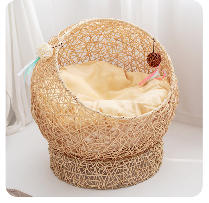 Natural fiber cat furniture