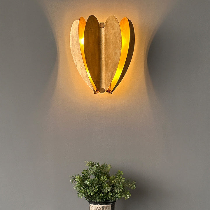 Decorative wall lamp
