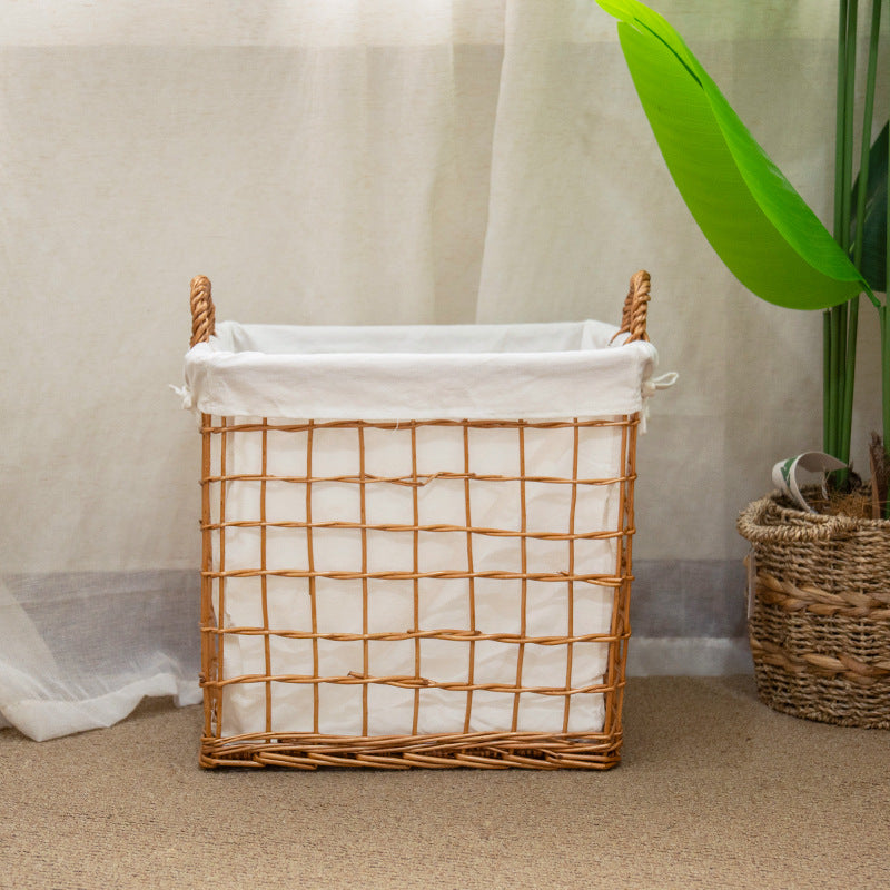 Classic storage basket with removable fabric insert