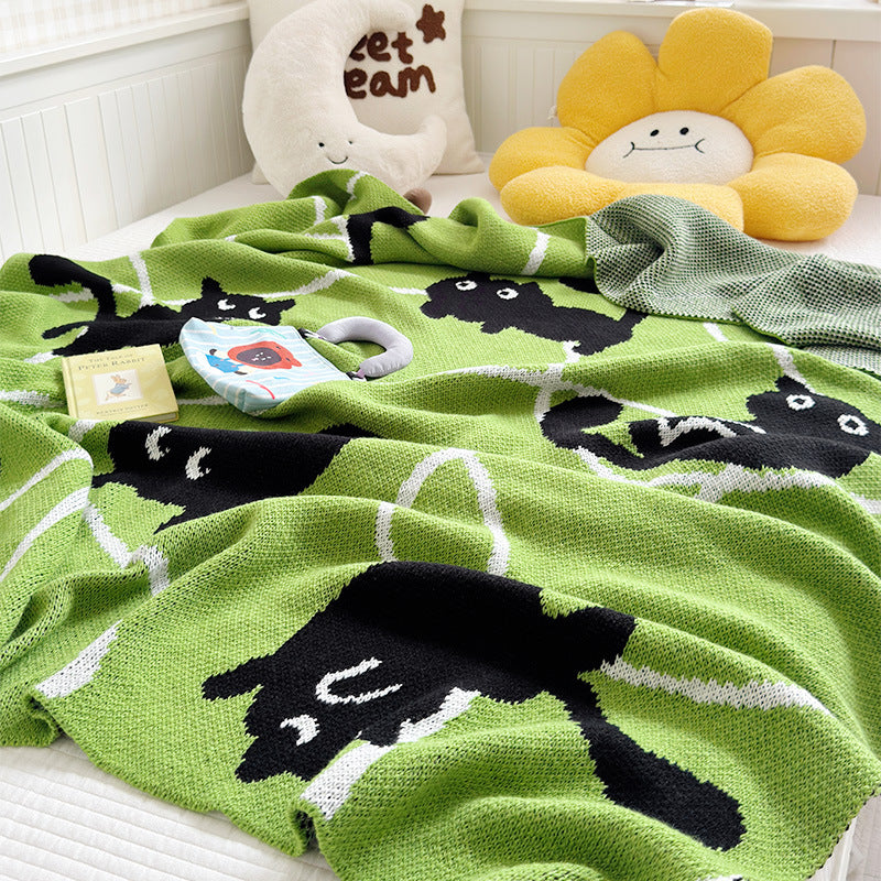 Cozy Cat-Themed Blanket
