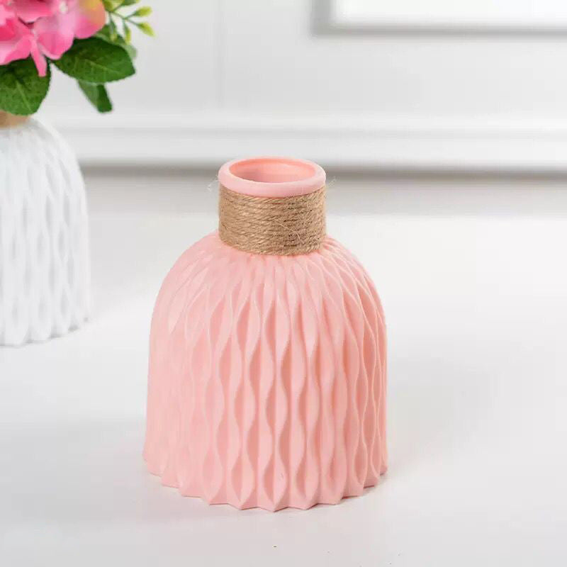 Decorative flower vase