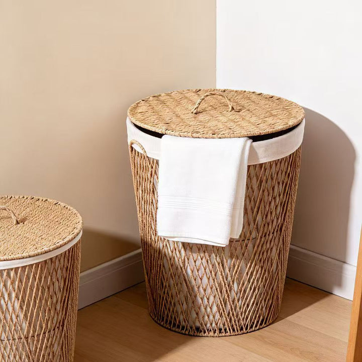Natural fiber laundry basket with lid