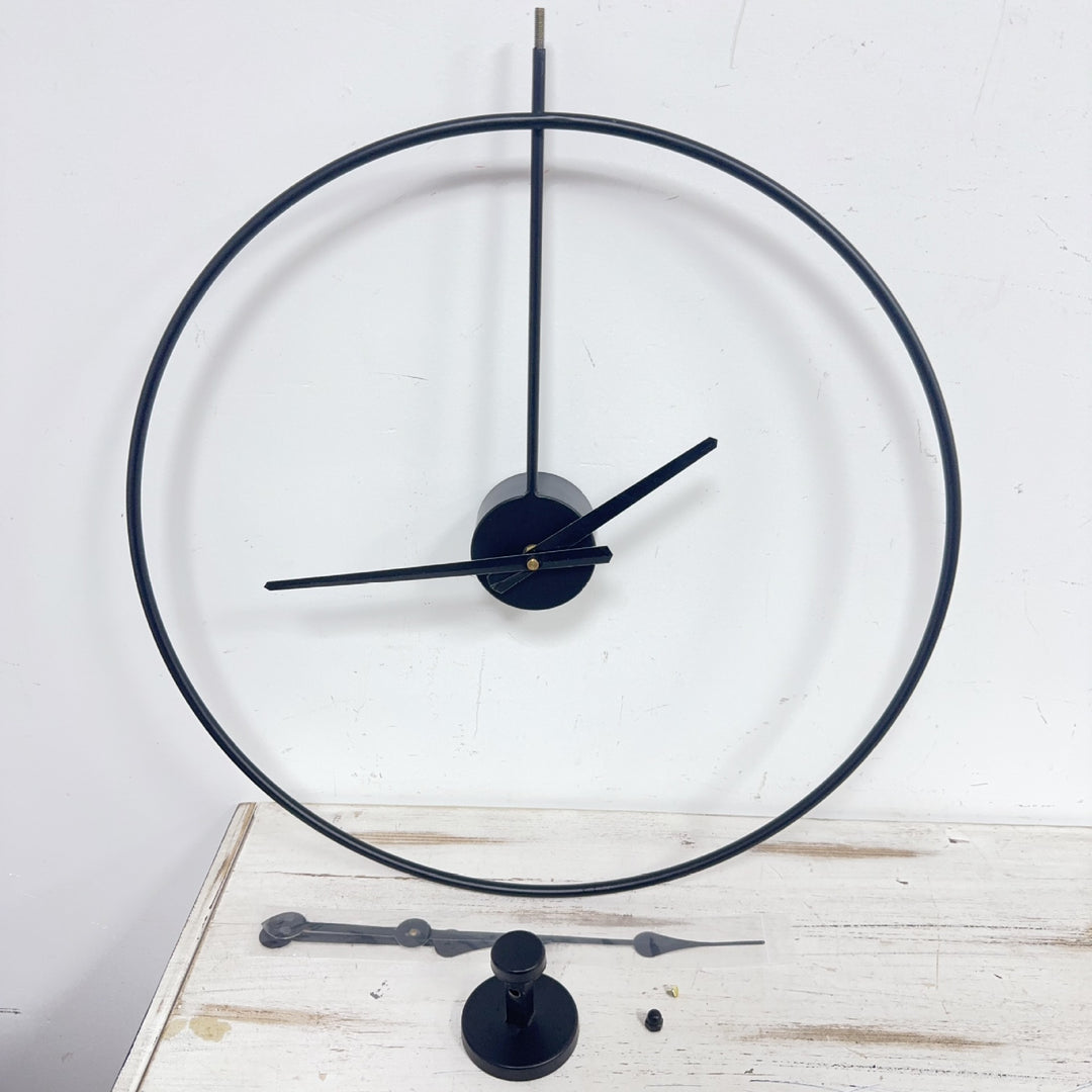 Modern Minimalist Wall Clock