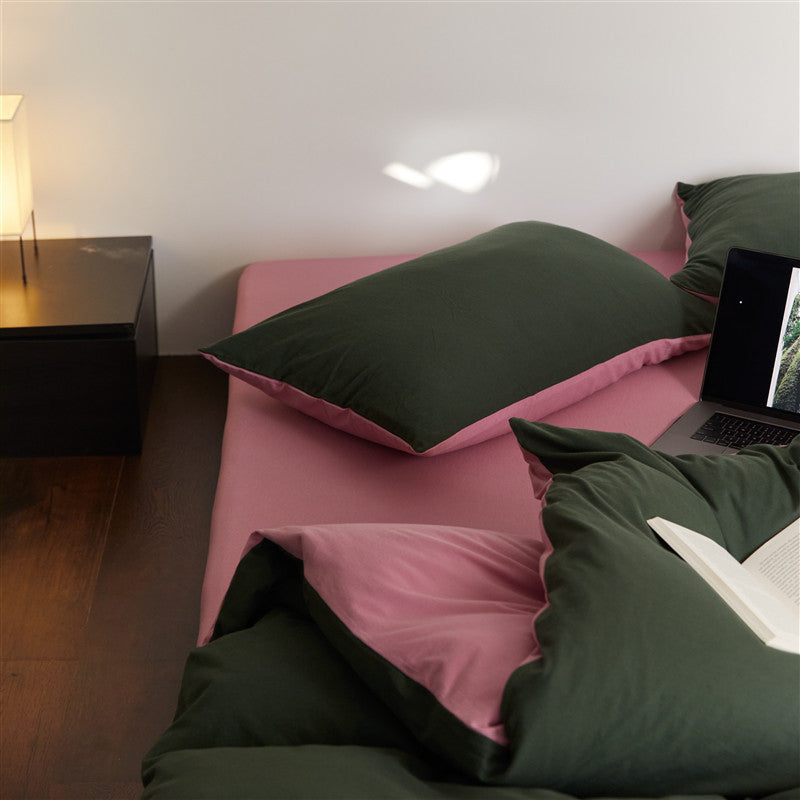 Decorative Luxurious Comforter Set Avarnia