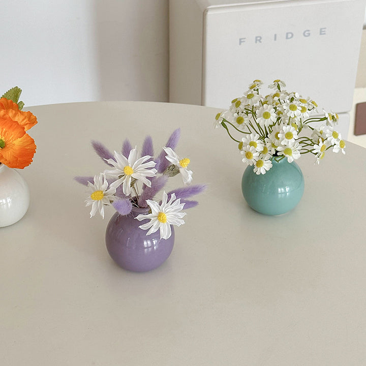 Elegant Ceramic Decorative Vase