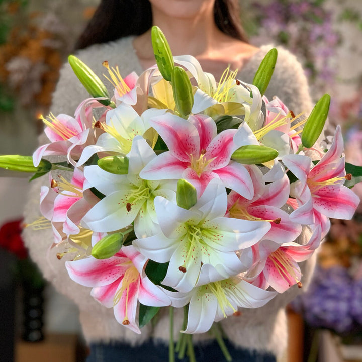Elegant Artificial Lily Stem