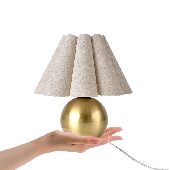 Decorative table lamp