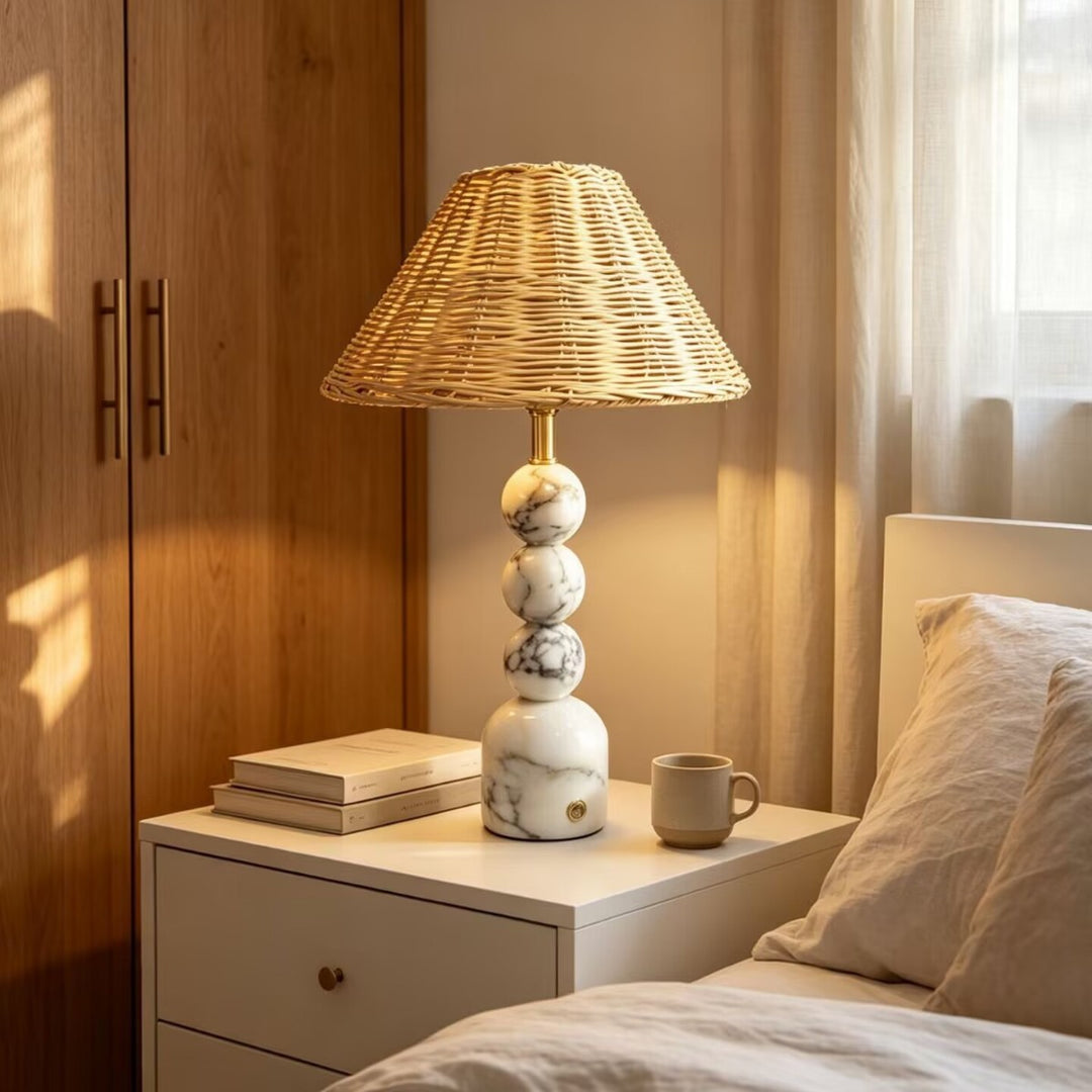 Decorative table lamp