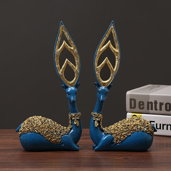 Elegant and artistic antler decorative figures