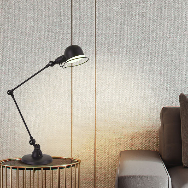 Adjustable desk lamp