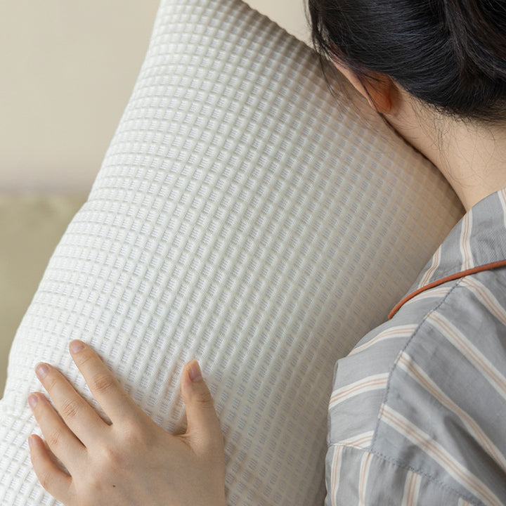 ergonomic side sleeper body pillow with breathable waffle cover