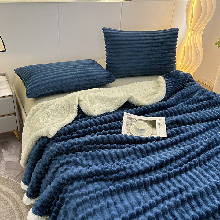 Luxurious Textured Throw Blanket