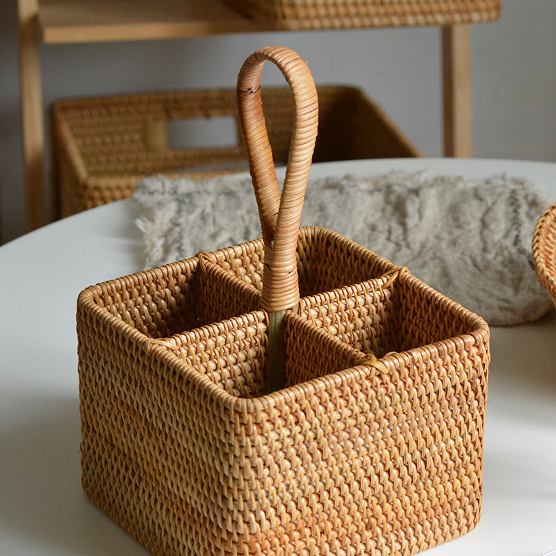 Storage basket