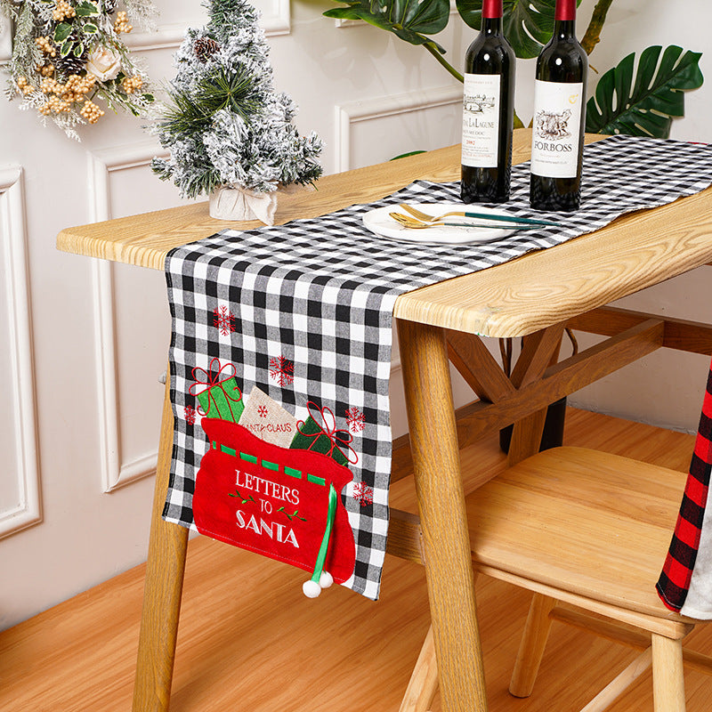Festive Table Runner