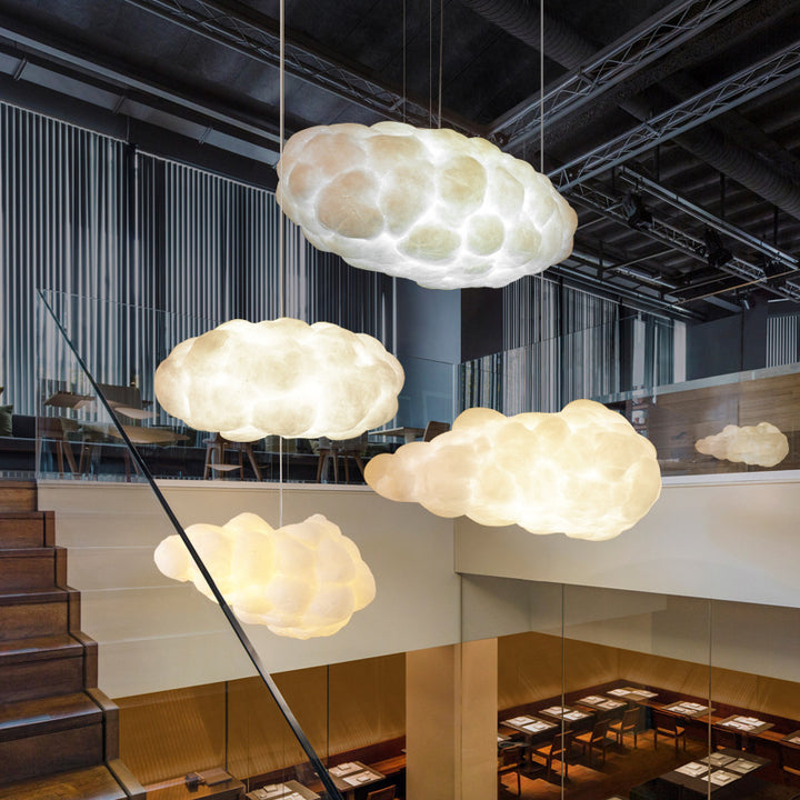 Cloud-shaped ambient pendant light with adjustable cable and E27 socket