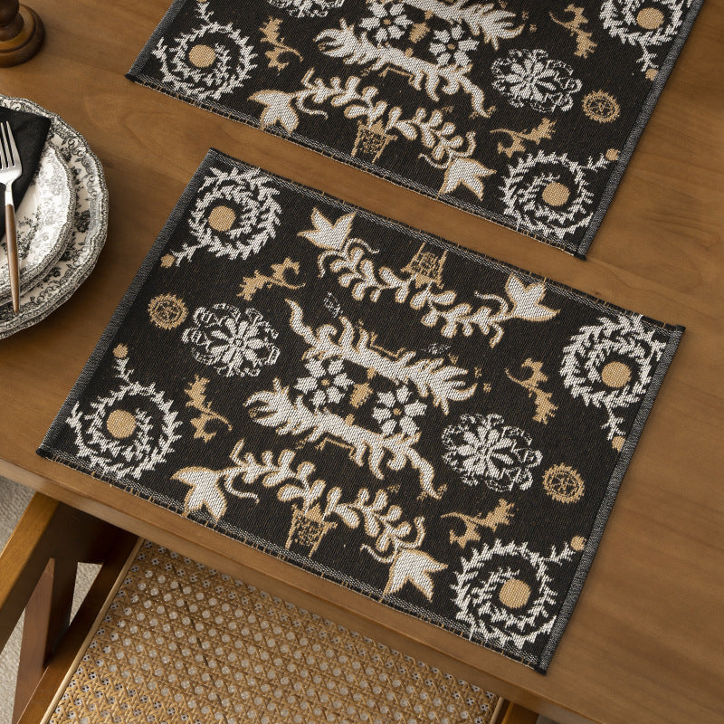 Reversible woven rug runner with ornamental jacquard structure