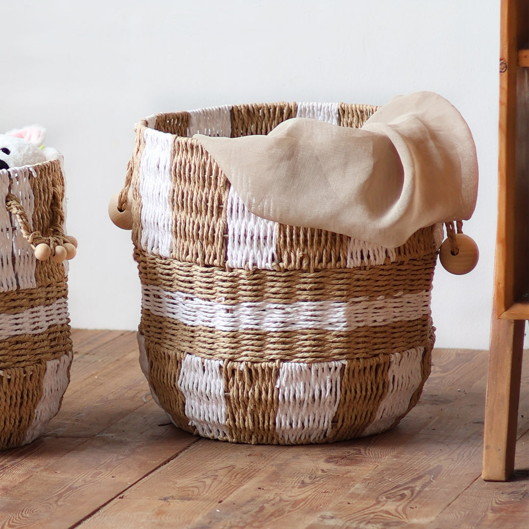 Structured storage basket