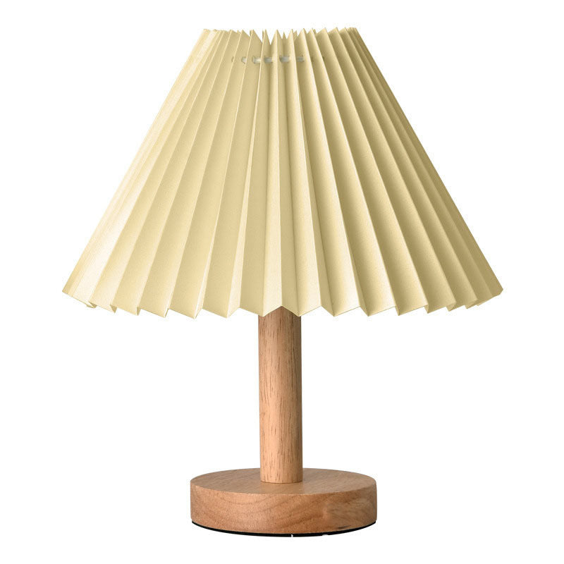 Decorative fabric table lamp