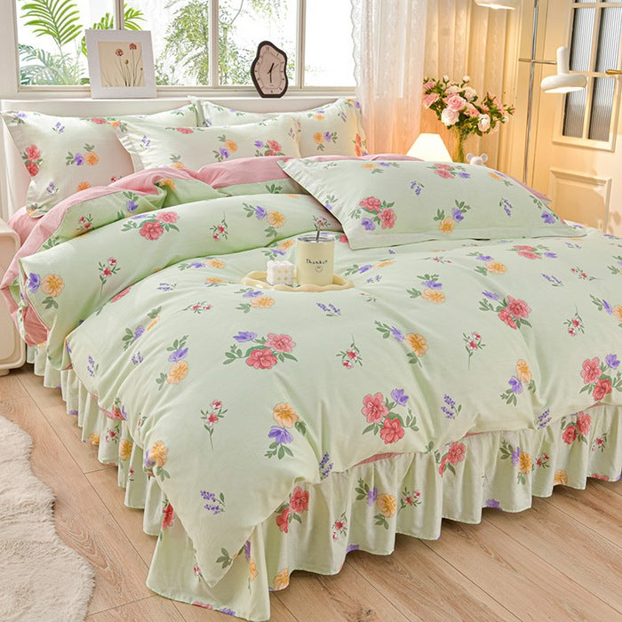 Floral Design Comforter Set