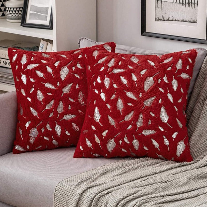 Textured Feather Print Throw Pillow