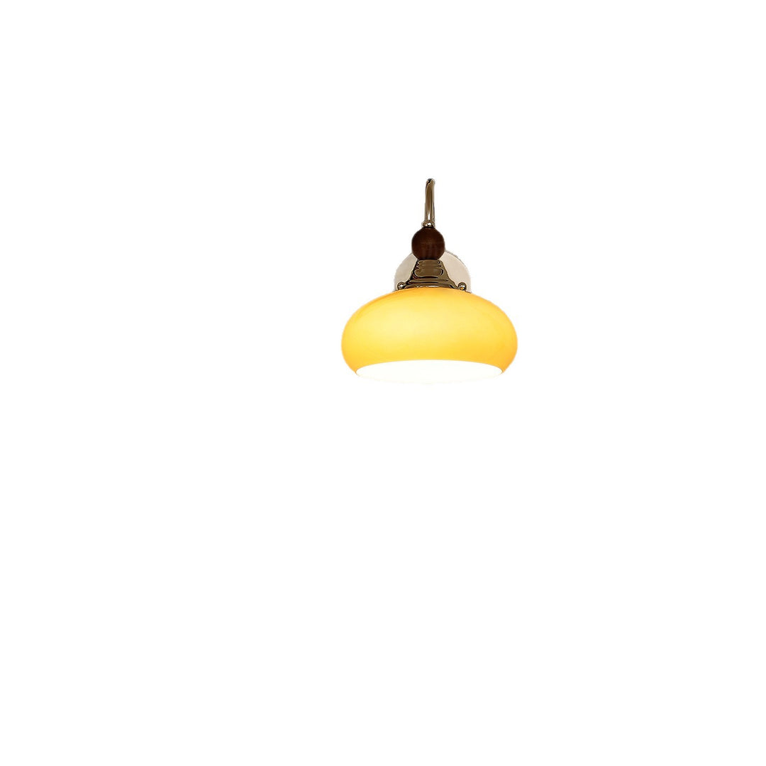 Vintage-inspired wall lamp