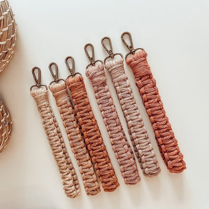 Macrame Keychain Holder with Clip