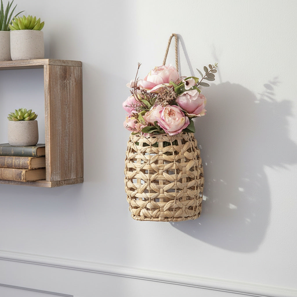 Decorative storage basket in Scandinavian design