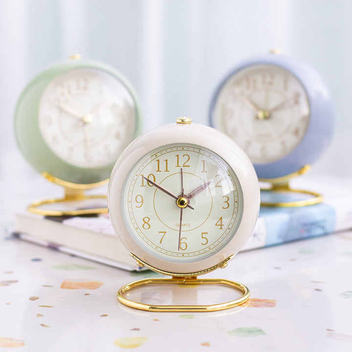 Retro Table Clock