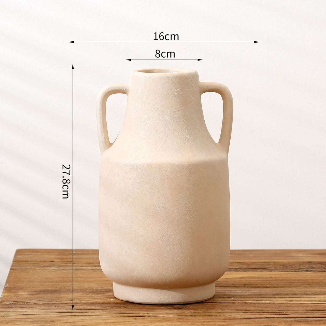 Elegant ceramic flower vase