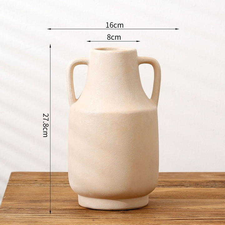 Elegant ceramic flower vase