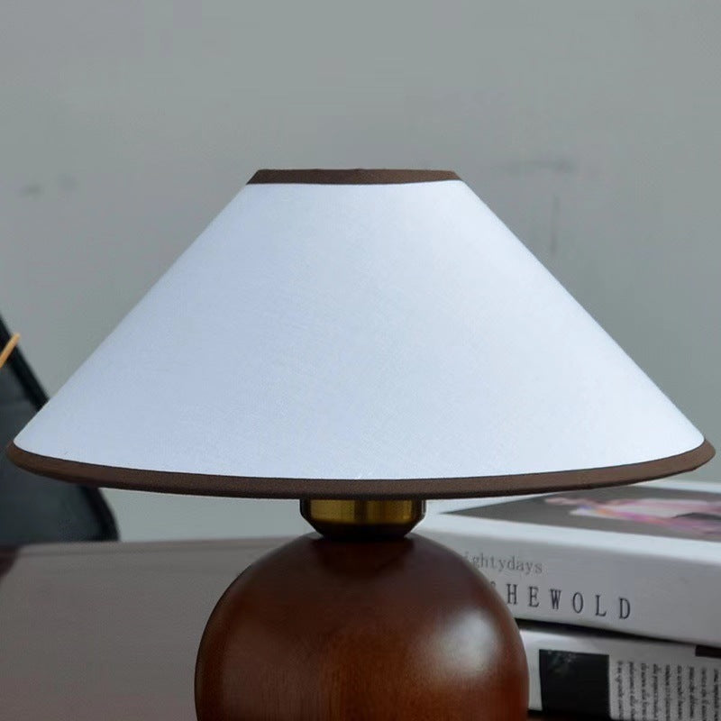 Decorative table lamp