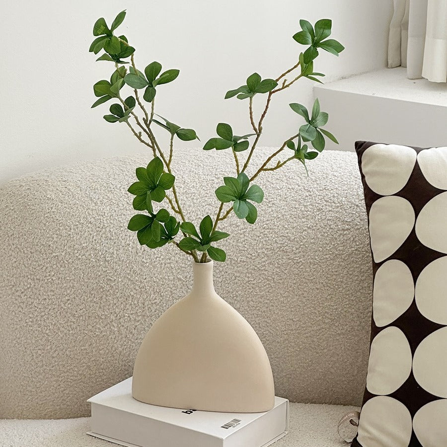 Modern Minimalist Decorative Ceramic Vase