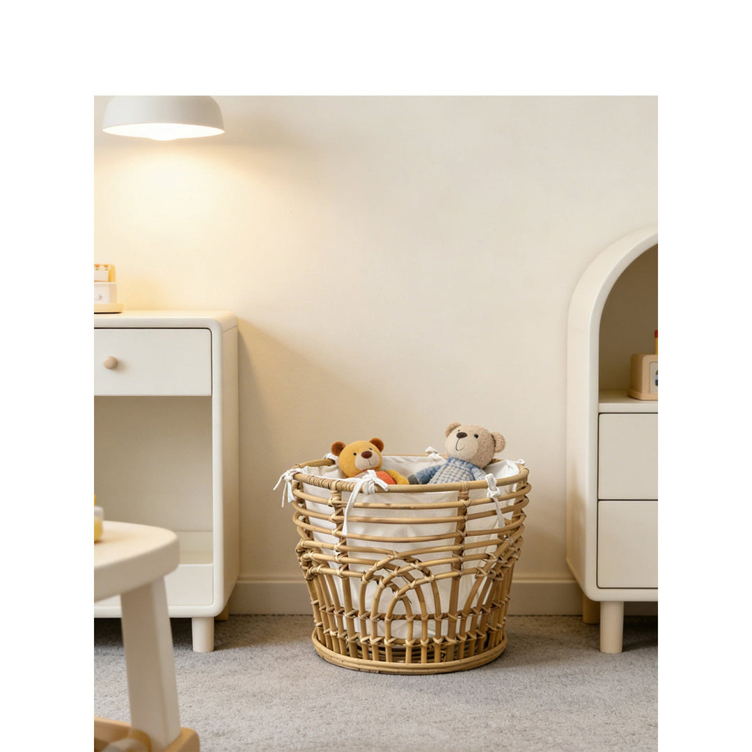 Robust storage basket