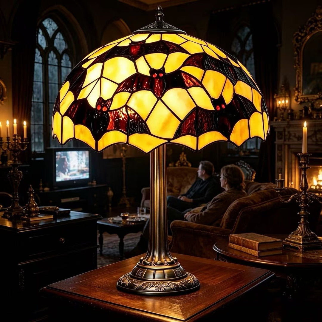 Decorative table lamp in bat design