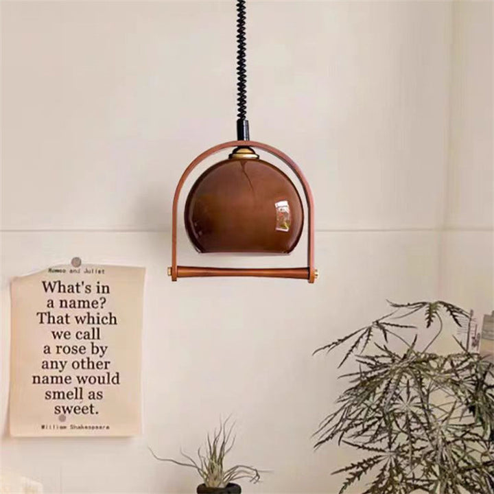 Decorative pendant lamp