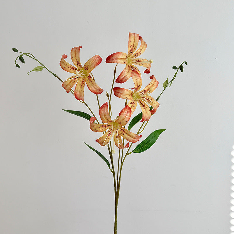 Artificial lily bouquet with detail-loving flowers