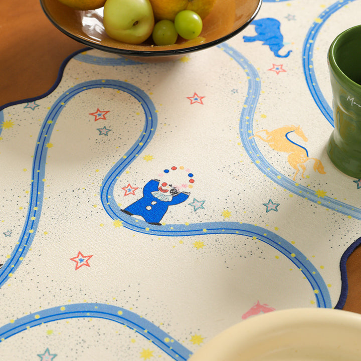 playful kids' placemat made of non-slip washable silicone with animal designs