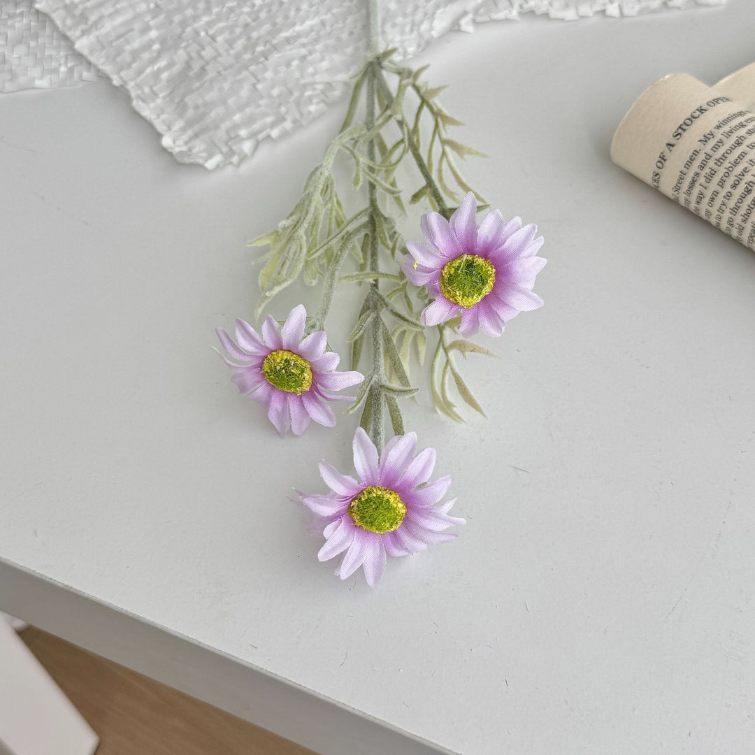 Lifelike Daisy Stem Arrangement