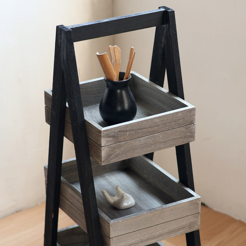 Three-door wooden shelf with modern design