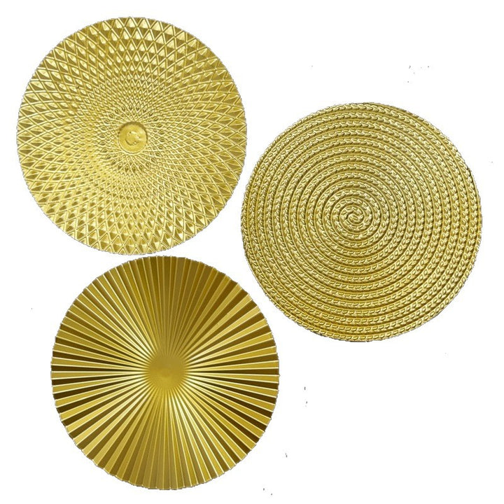 Decorative Embossed Placemats Set