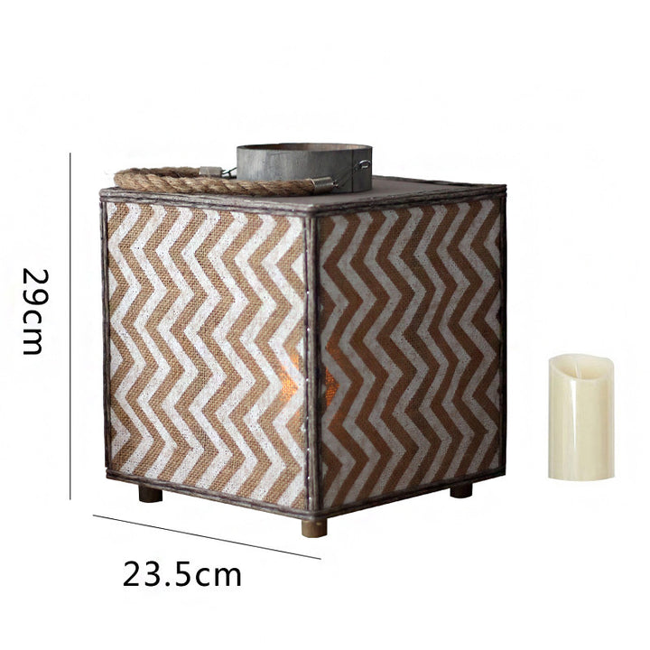 Decorative lantern with zigzag pattern