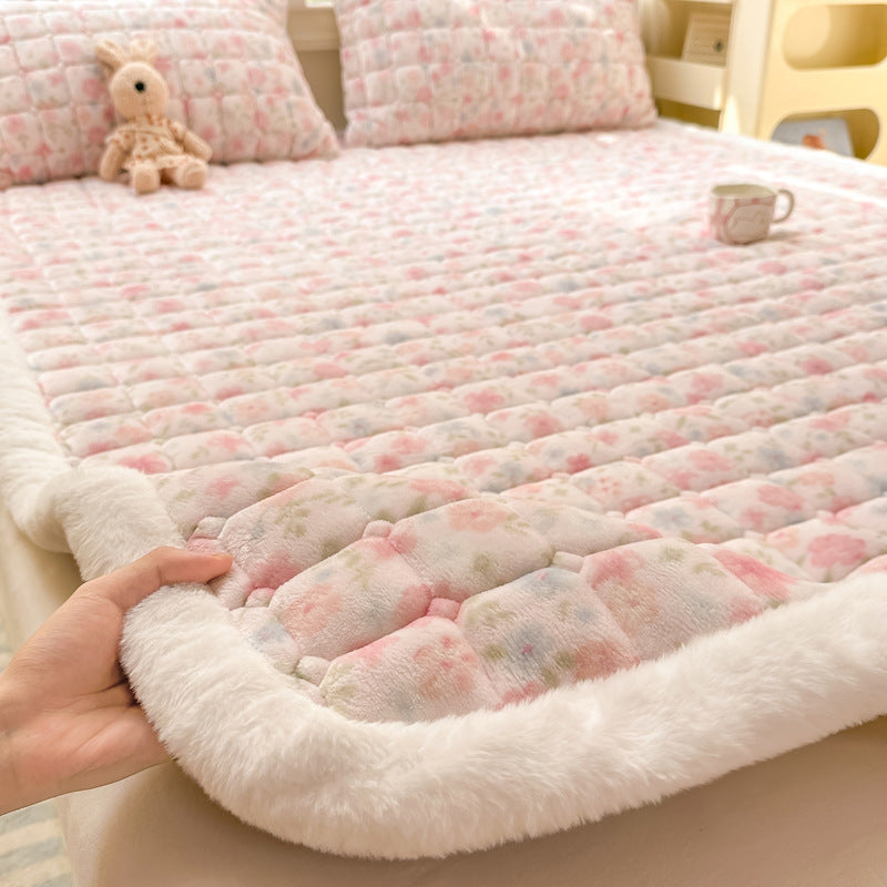 Plush Cartoon-Themed Blanket